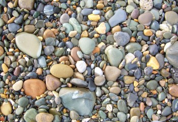 Морские камни галька